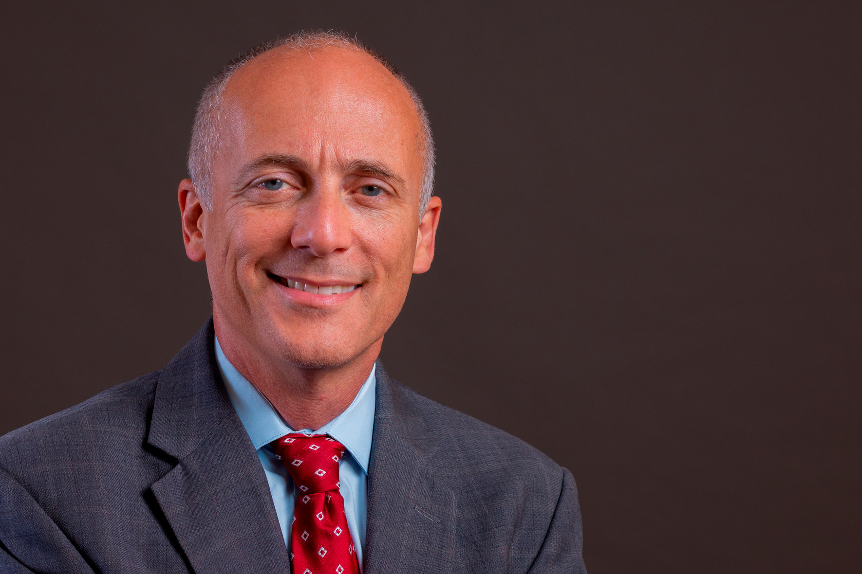 Headshot of Professor Gabriel Eckstein